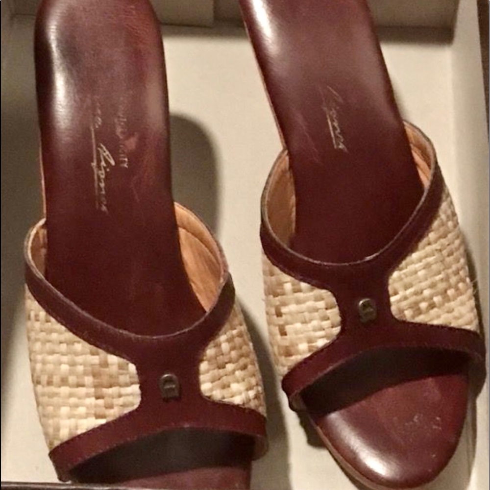 Etienne Agnier heels and matching purse